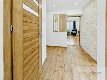 Mieszkanie Sprzedaż  Kostuchna