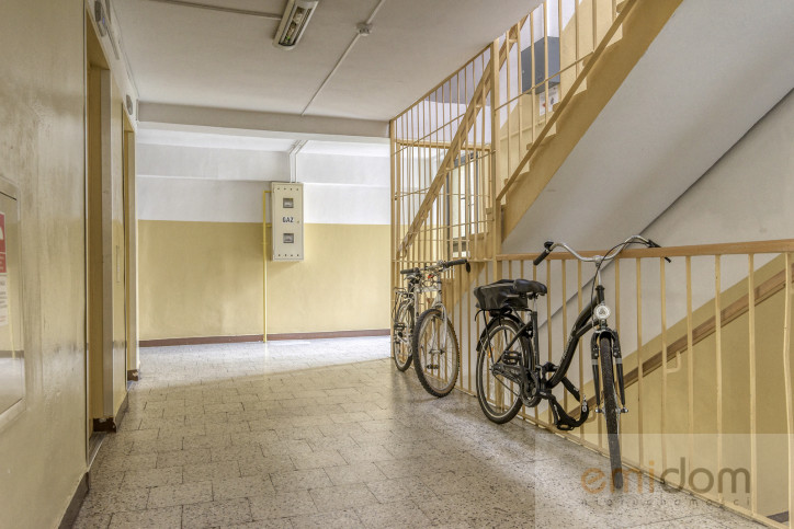 Mieszkanie Sprzedaż  Mokotów Konstancińska 16