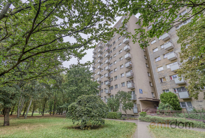 Mieszkanie Sprzedaż  Mokotów Konstancińska 20