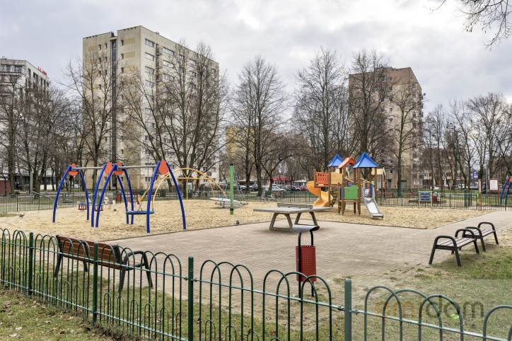 Mieszkanie Sprzedaż  Bielany Wrzeciono 13