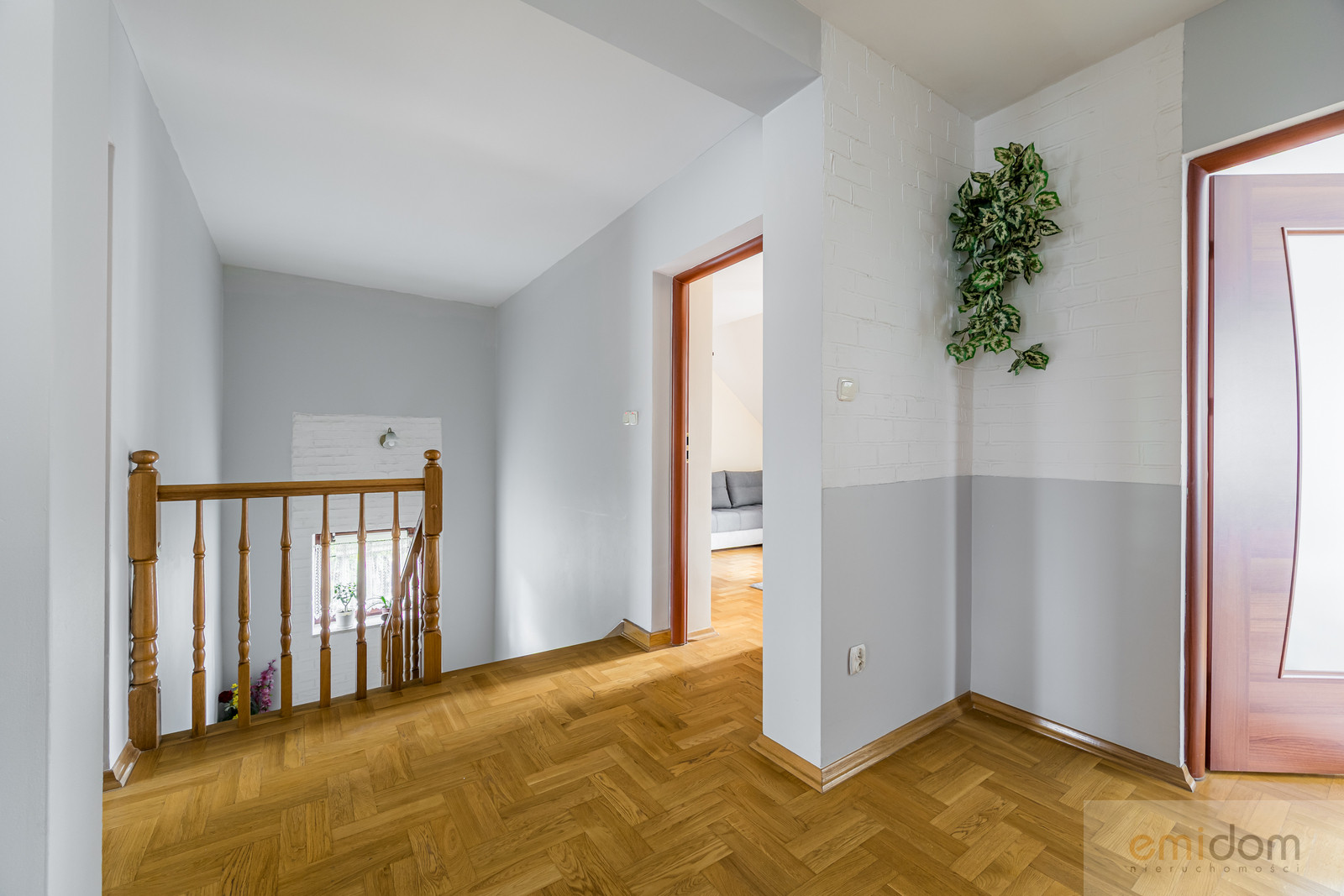 Dom Sprzedaż Halinów