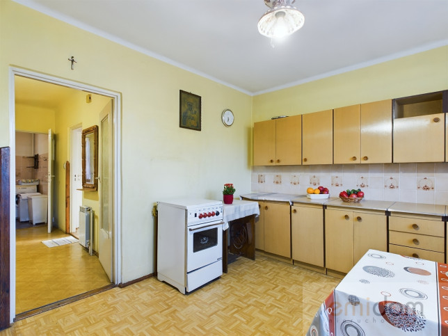 Dom Sprzedaż Jędrzejowice 11